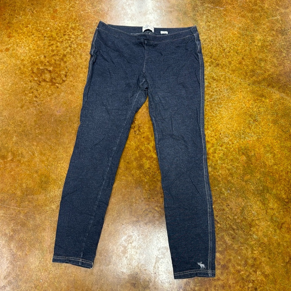 L Abercrombie “Jegging”
